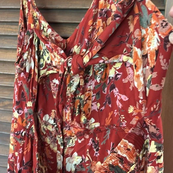 Floral Red Maxi Dress - Picture 4 of 5